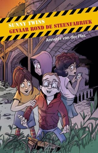 product afbeelding voor: Sunny twins gevaar rond de steenfabriek